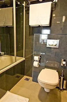 Hotel In Biograd Na Moru 4*,  Croatie