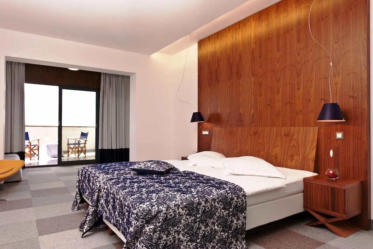 Hotel In Biograd Na Moru 4*,  Croatie