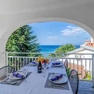  Apartment Maestral Kroatien